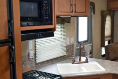 scott's Palomino anniversary puma 30fbss Travel Trailer