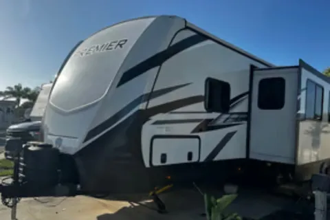 Roxanne's Keystone Premier Travel Trailer
