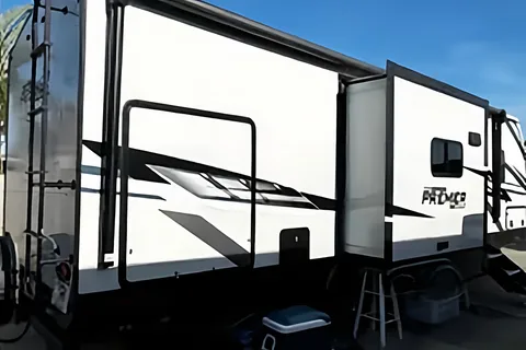 Roxanne's Keystone Premier Travel Trailer