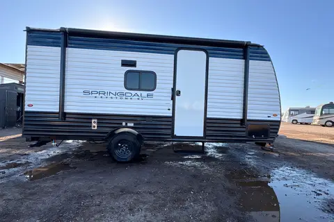 Cozy Family Bunkhouse | Perfect Road Trip Escape