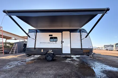 Cozy Family Bunkhouse | Perfect Road Trip Escape