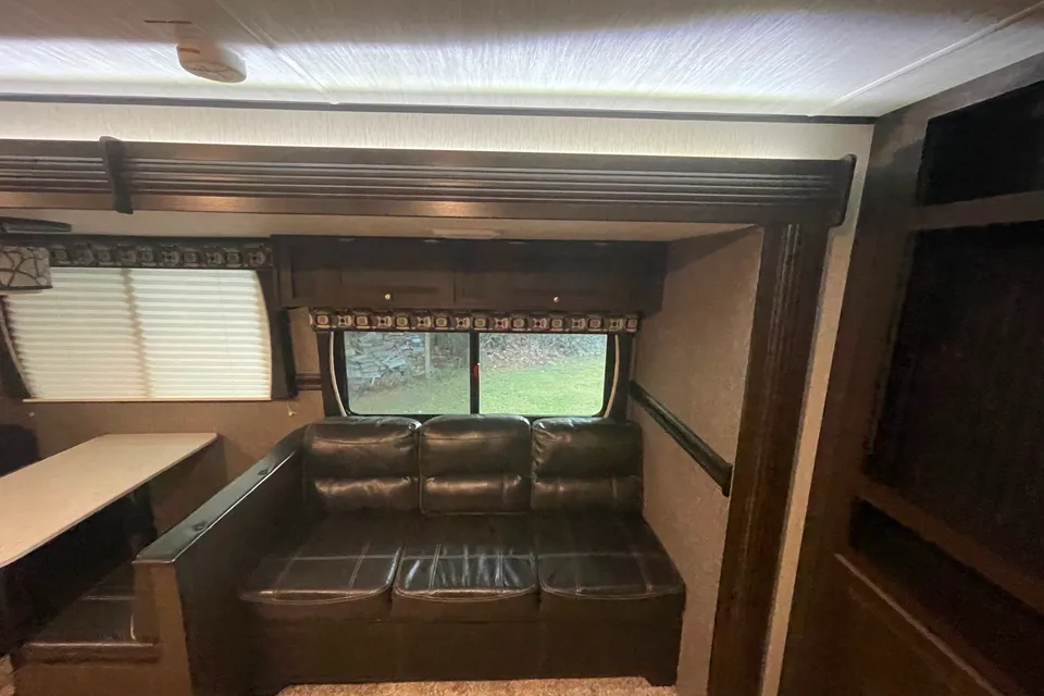 Home away from home Heartland Bh270 Travel Trailer