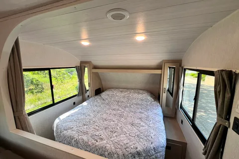 2024 Forest River RV Salem Cruise Lite 261BHXL Sleeps 6!