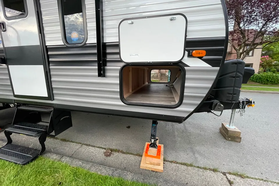 Karl's Jayco Rocky Mountain Baja edition Travel Trailer