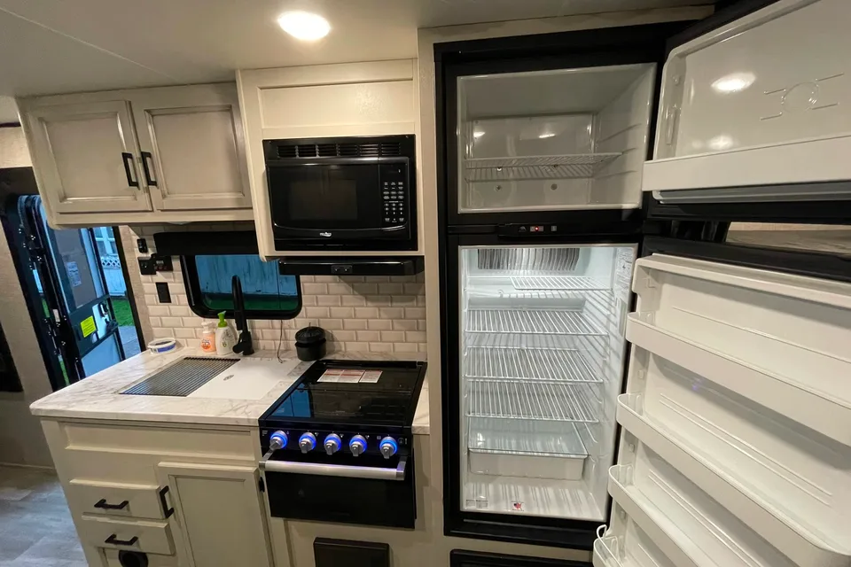 Karl's Jayco Rocky Mountain Baja edition Travel Trailer