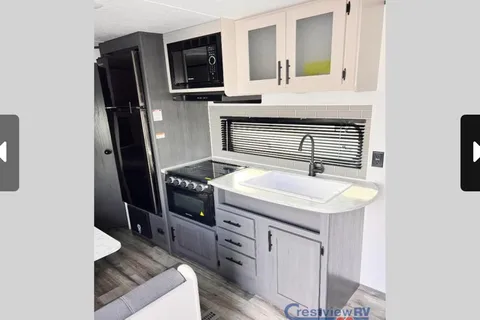 Brand new Dutchmen Colorado 2024 24 bhc Travel Trailer