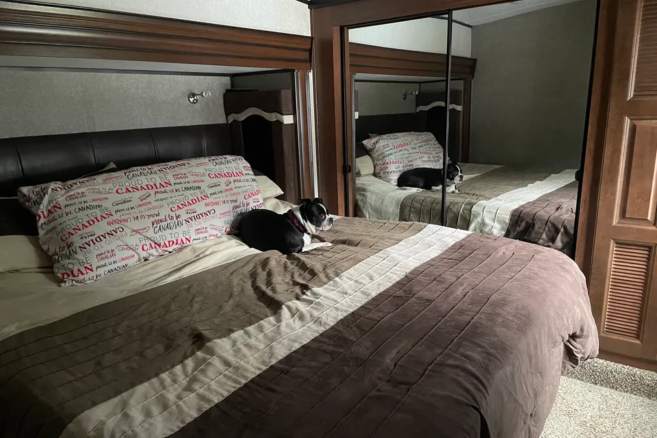 The Luxe Lodge on Wheels