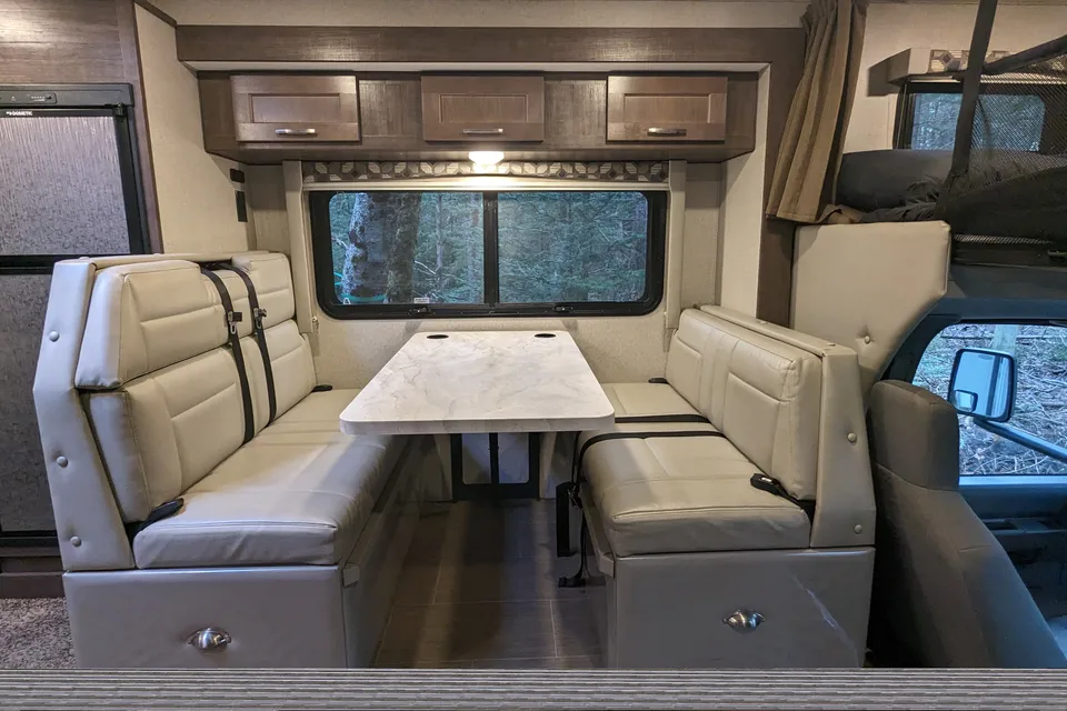 Harvey the RV (2020 24 Foot Adventurer)