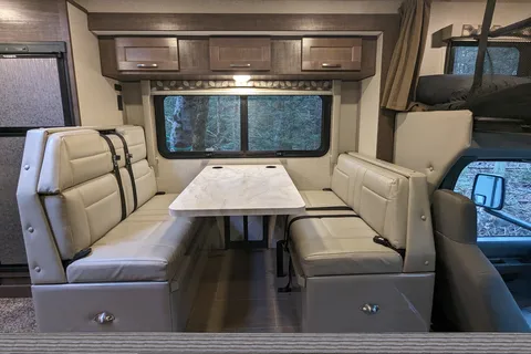 Harvey the RV (2020 24 Foot Adventurer)