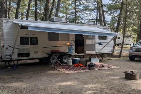 Cariboo Rustler Bunkhouse