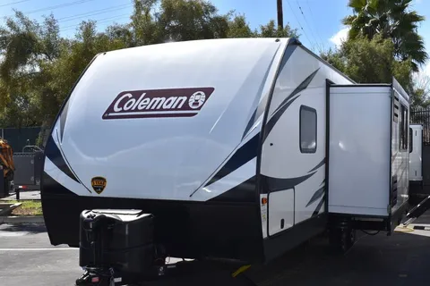 Nick's Coleman Coleman light Travel Trailer