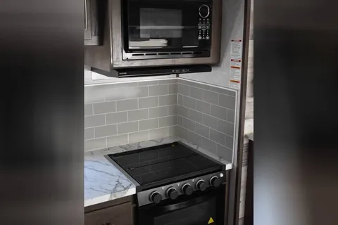 Nick's Coleman Coleman light Travel Trailer