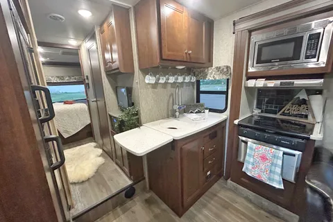 "Neverland" A family Friendly Bunkhouse!