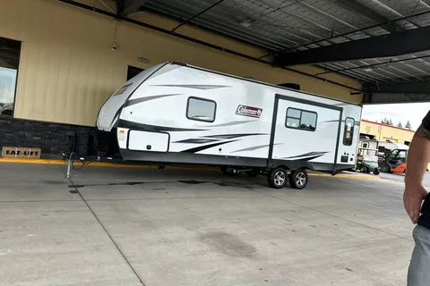 Keshia's Coleman 2515 RL ultra lite Travel Trailer