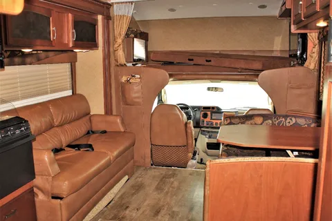 Mike's Jayco greyhawk Class C