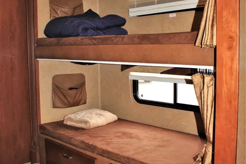 Mike's Jayco greyhawk Class C