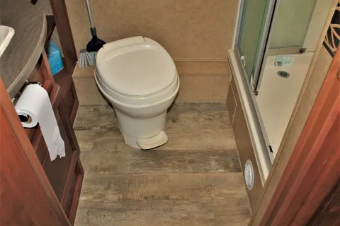 Mike's Jayco greyhawk Class C