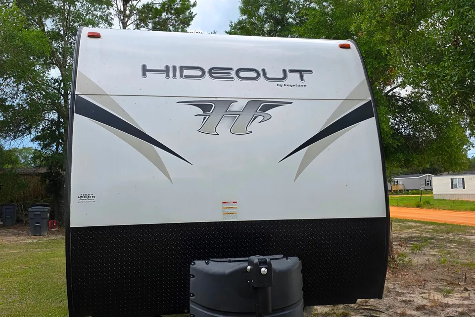 Ricardo's Keystone 28-BHS Travel Trailer