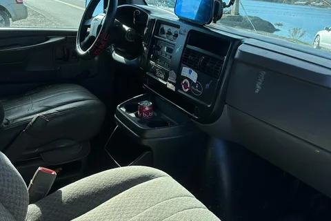 Daisys Adventure Van