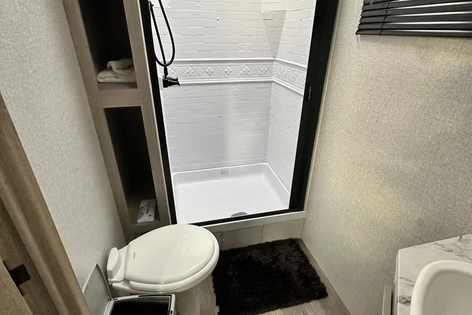 2022 East to West Travel Trailer