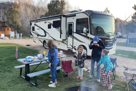 Lee's Jayco Precept Class A