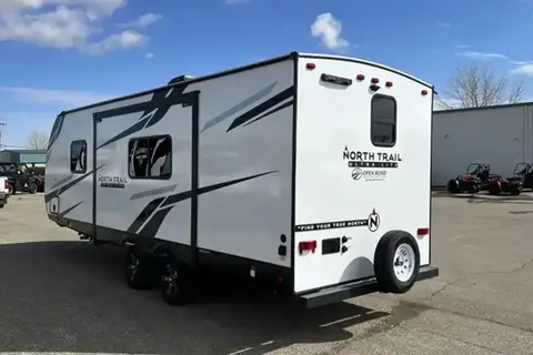 Ignition Rental's 2023 Heartland North Trail Ultra-Lite 22CRB | Travel Trailer