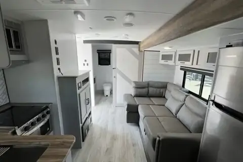Ignition Rental's 2023 Heartland North Trail Ultra-Lite 22CRB | Travel Trailer