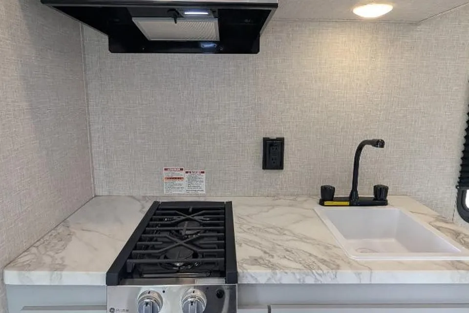 Carefree's Wrangler 170 QB Travel Trailer