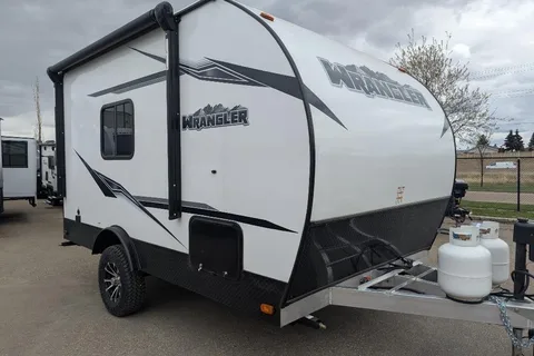 Carefree's Wrangler 170 QB Travel Trailer
