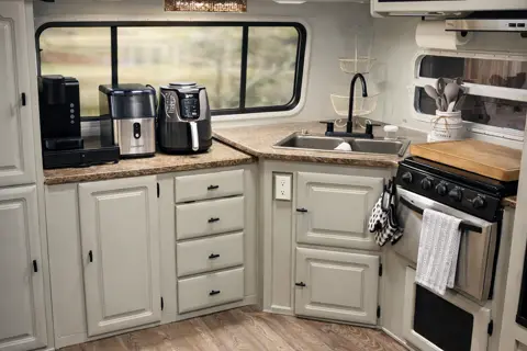 The Dasher Hideaway