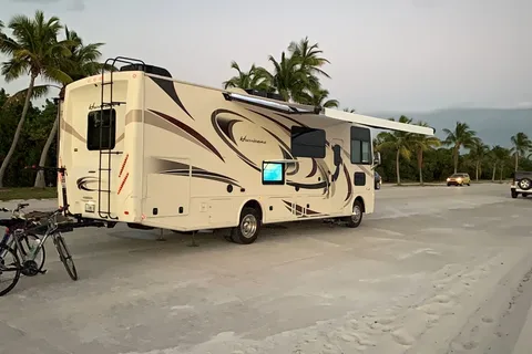 Luxury RV Camping - Thor Hurricane Class A