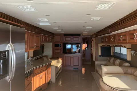 Fleetwood Disco 40X RV Rental