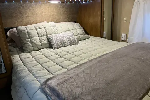 RV Glamping in Relaxing Avila Beach And Surrounding Areas!