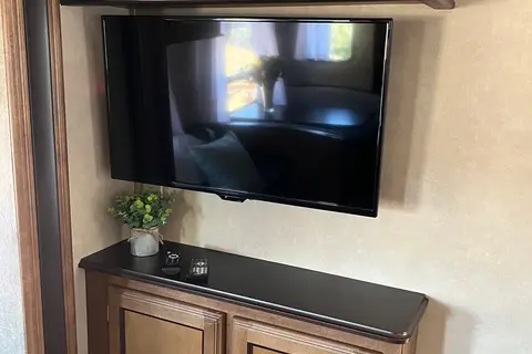 RV Glamping in Relaxing Avila Beach And Surrounding Areas!