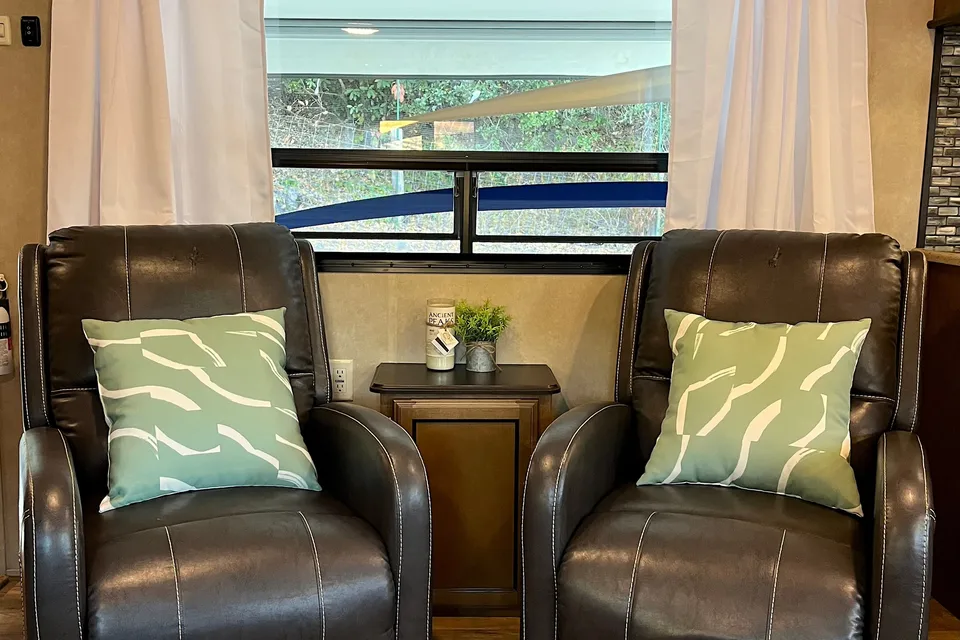 RV Glamping in Relaxing Avila Beach And Surrounding Areas!