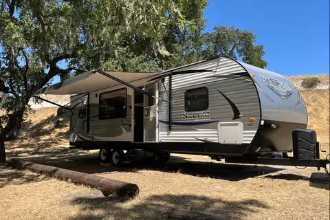 RV Glamping in Relaxing Avila Beach And Surrounding Areas!