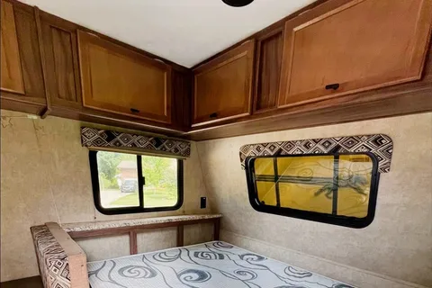 Jenny's Coachmen Clipper. 17 BH Travel Trailer