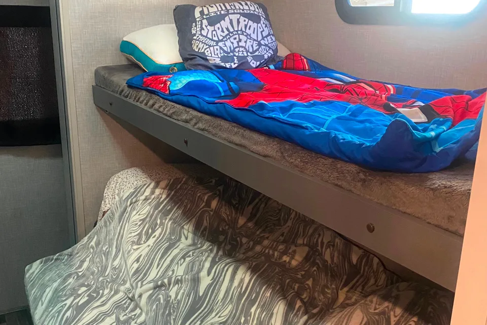 Roberto's Volante Volante Travel Trailer