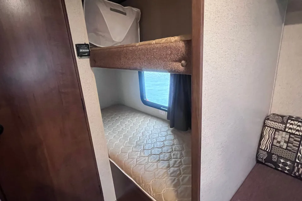 Jay Flight 184bh Travel Trailer