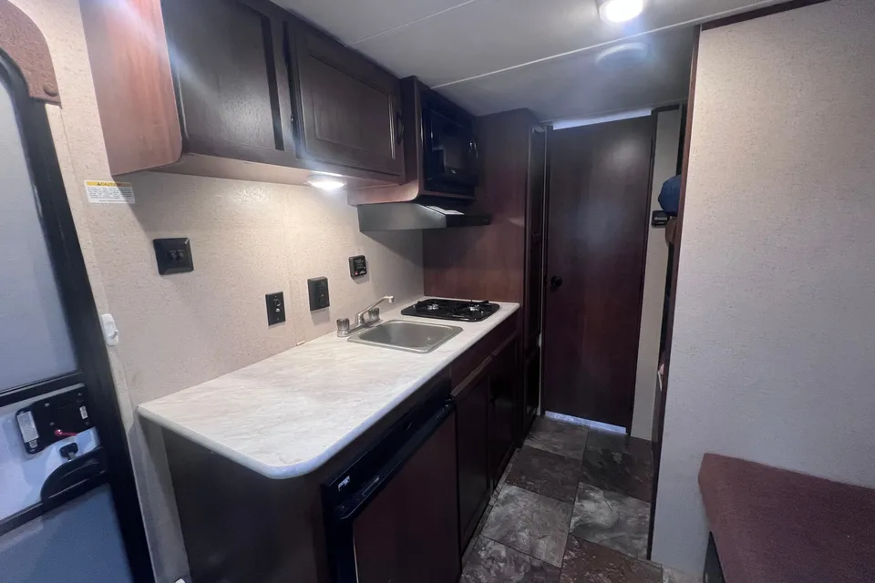 Jay Flight 184bh Travel Trailer