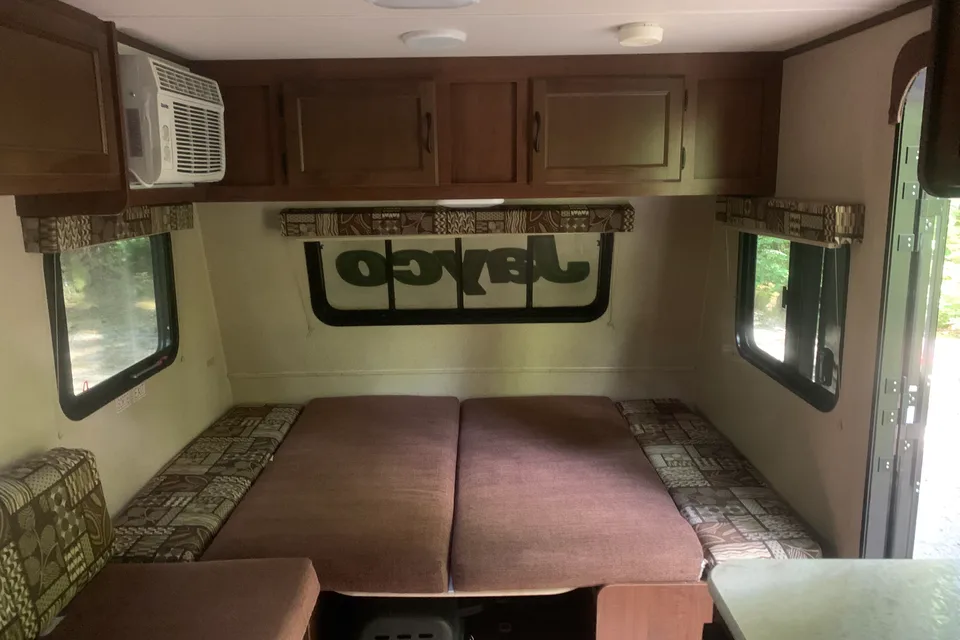 Jay Flight 184bh Travel Trailer