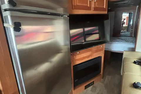 A-8 Winnebago sunstar LX Class A