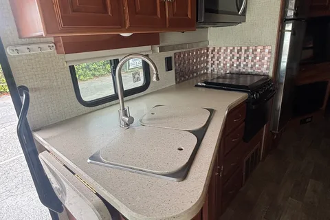 A-8 Winnebago sunstar LX Class A