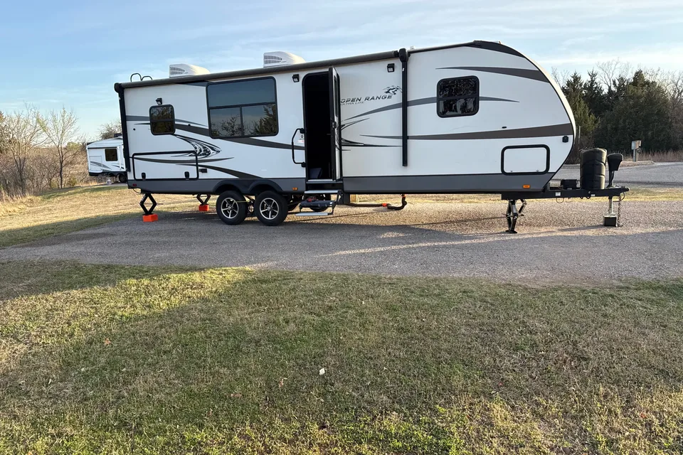 Barre's Highland Ridge RV Open range 2804rk Travel Trailer