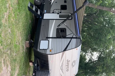 Travis's Jayco SLX 28BHS Travel Trailer