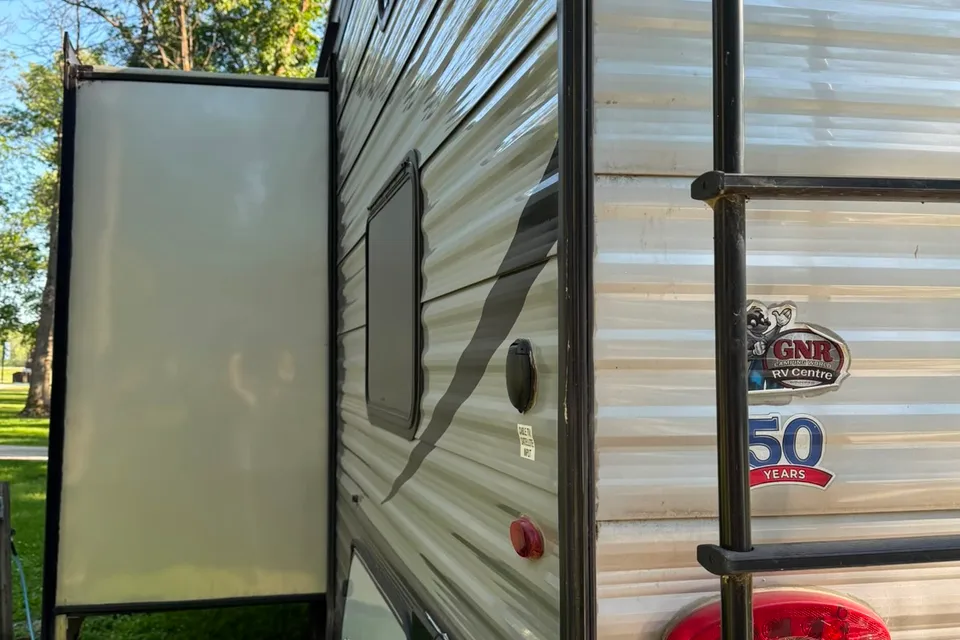 Travis's Jayco SLX 28BHS Travel Trailer