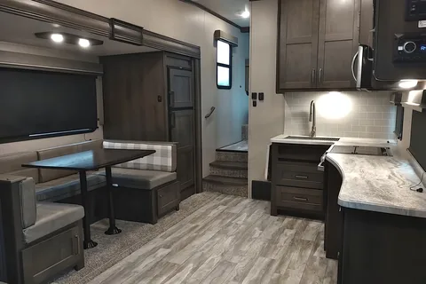 Fifth Wheel Grand Design Reflection 268BH