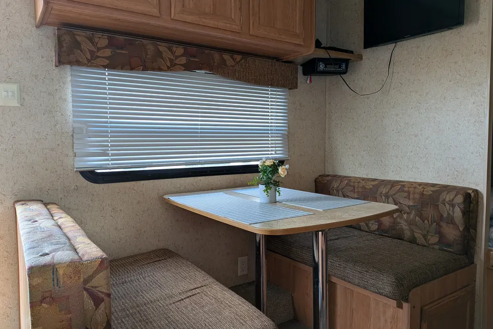 Spacious Family Bunkhouse