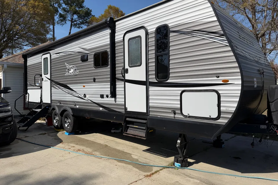 dylan's Jayco Jayflight 28bhs Travel Trailer