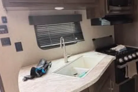 Michelle's Jayco Jay Flight Travel Trailer